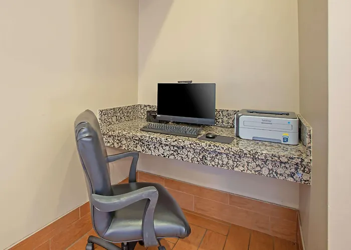 Comfort Near Grand Canyon Inn 4*
